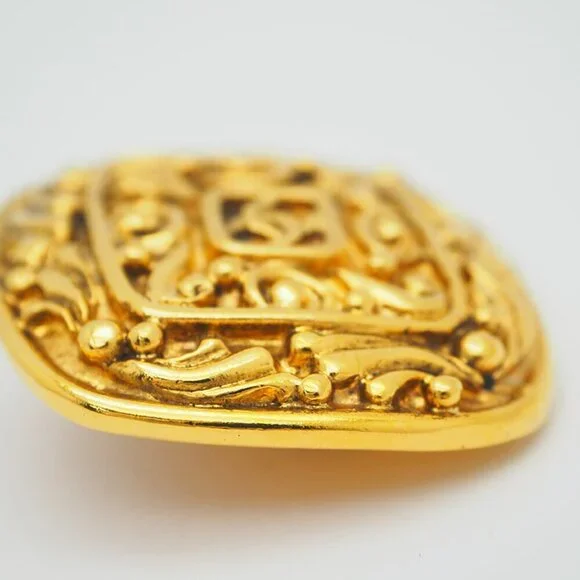 CHANEL Gold Earrings